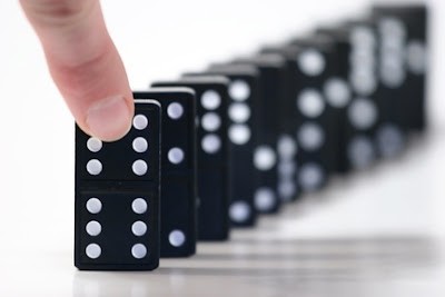 اضغط على الصورة لعرض أكبر. 

الإسم:	dominoes.jpg 
مشاهدات:	4 
الحجم:	16.6 كيلوبايت 
الهوية:	844134